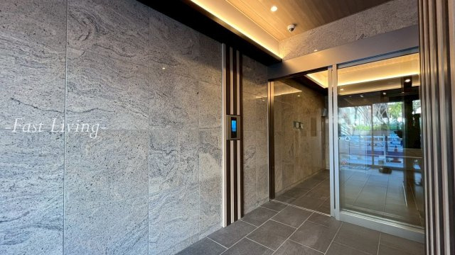 シャントロワ曙橋のロビー