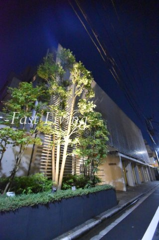 神楽坂南町ハウスのエントランス