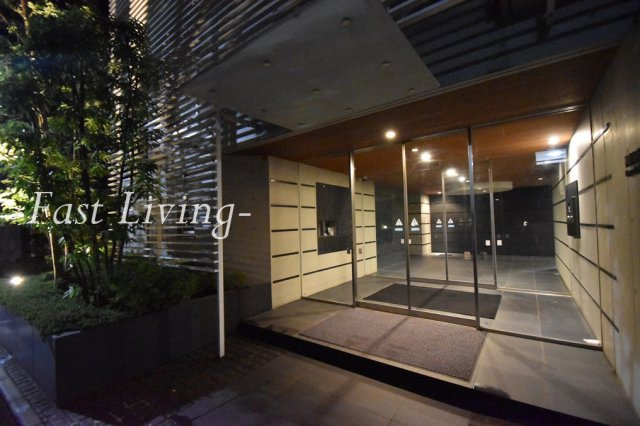 神楽坂南町ハウス