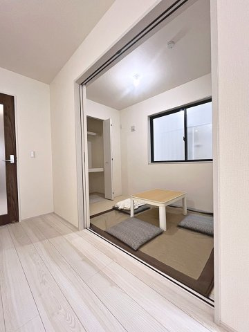新築戸建・新築建売　福島市渡利舟場　渡利小・渡利中の和室|リビングのすぐ隣にあるのでお子様のお昼寝や遊び場として最適！