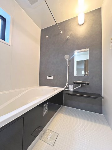 新築戸建・新築建売　福島市渡利舟場　渡利小・渡利中の浴室|浴室乾燥機付き＆小窓付きなのでカビの発生を抑制！浴室を清潔に保つことができます！
