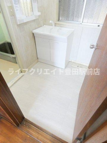 日野市日野台ヘーベルハウスの洗面所
