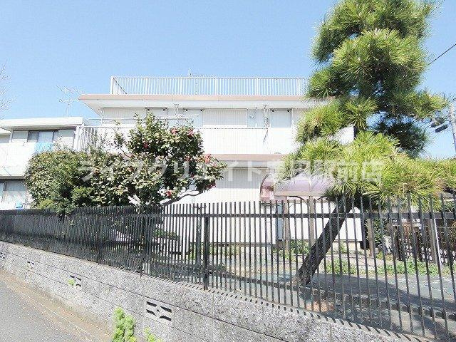 日野市日野台ヘーベルハウスの外観