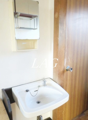 【洗面所】 | 木之本ビル | 洗面台です。