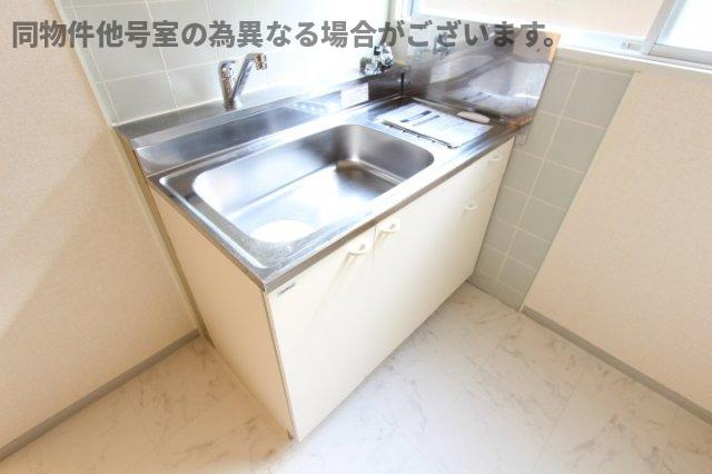 ファミール堀部Ⅳのキッチン|きれいなキッチンです