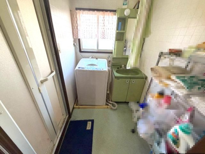【洗面所】 | 茅野市玉川　屋根裏有3LDK