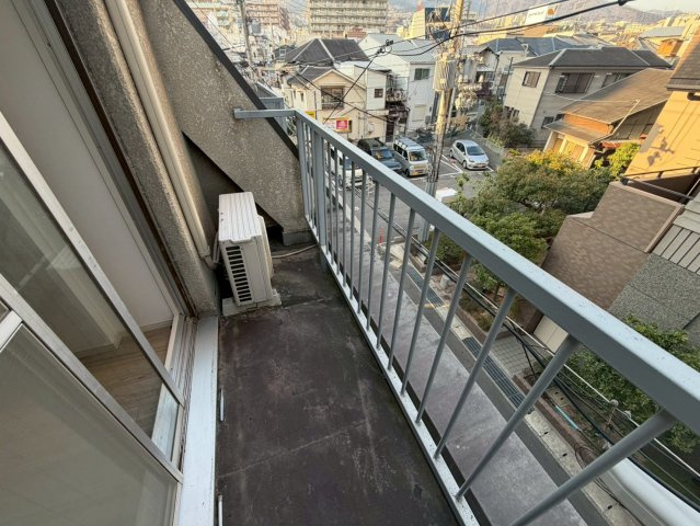 川元ビルのバルコニー