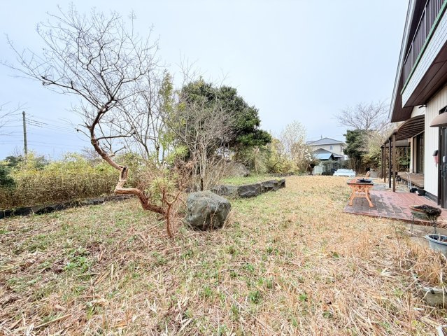 【別荘向け】稲敷市浮島中古物件の庭