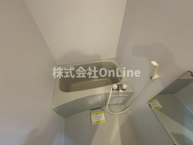 ウインズコート城東中央の浴室