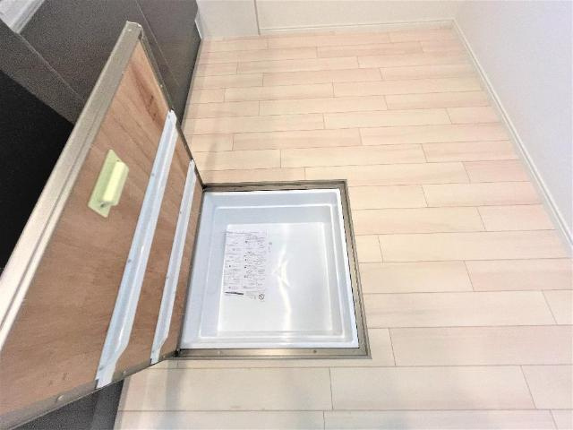 ジュリアの収納|床下収納