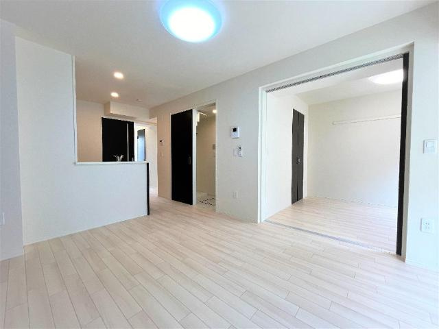 ジュリアの居間・リビング|リビング