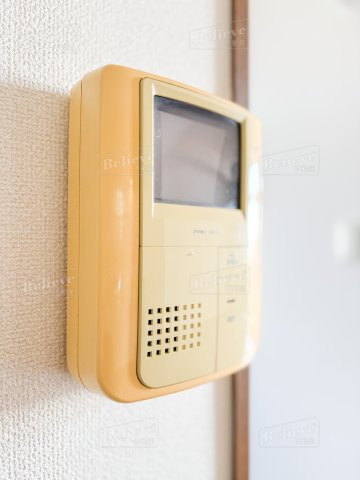 ルネス旭のセキュリティ|インターホン付きで安心です☆