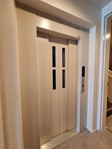 ヌーヴェルメゾンゆきのその他共用部分|★エレベータございます。
