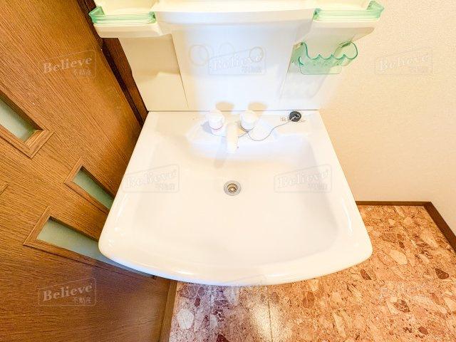 ルネス旭の内装