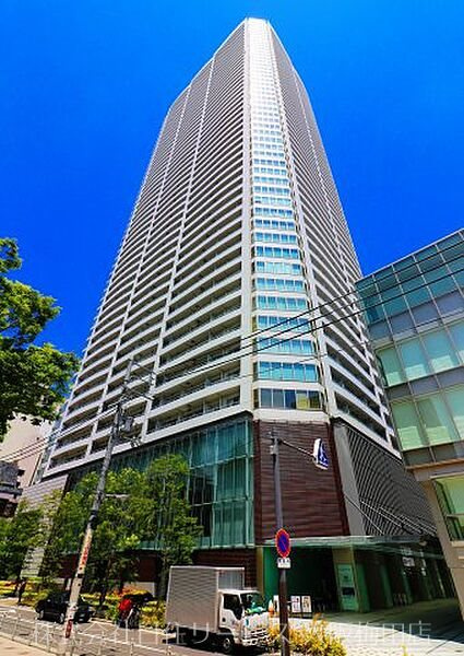 大阪ひびきの街ザ・サンクタスタワー