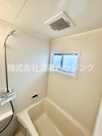 大阪市旭区高殿６丁目のテラスのその他|窓