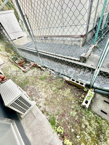 大阪市旭区高殿６丁目のテラスの庭