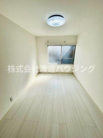 大阪市旭区高殿６丁目のテラスの寝室