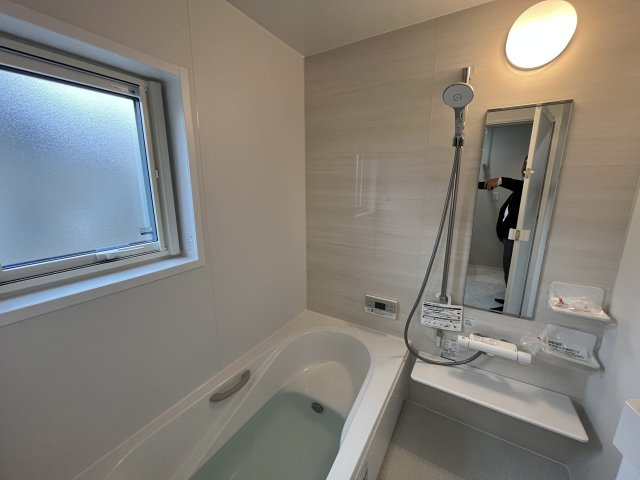 山形市あさひ町12-5（地番）の浴室