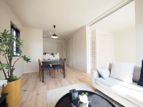 メゾン・ド・ソリアの居間・リビング|お洒落なリビング☆