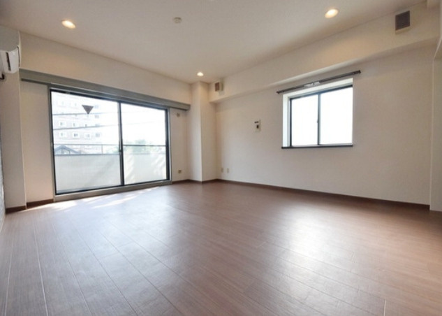 インシティ100の洋室