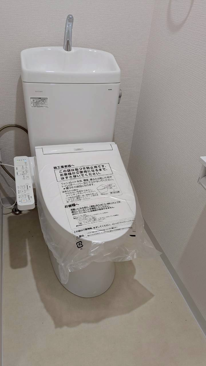 大津市中央２丁目の店舗事務所のトイレ