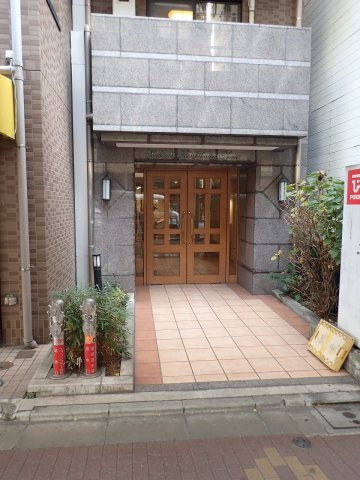 ソアブール小石川NOVAのエントランス