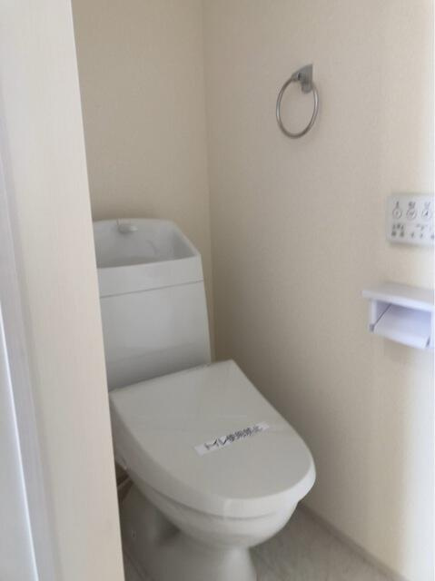 リーブルガーデン宇都宮駒生町第25　新築一戸建てのトイレ