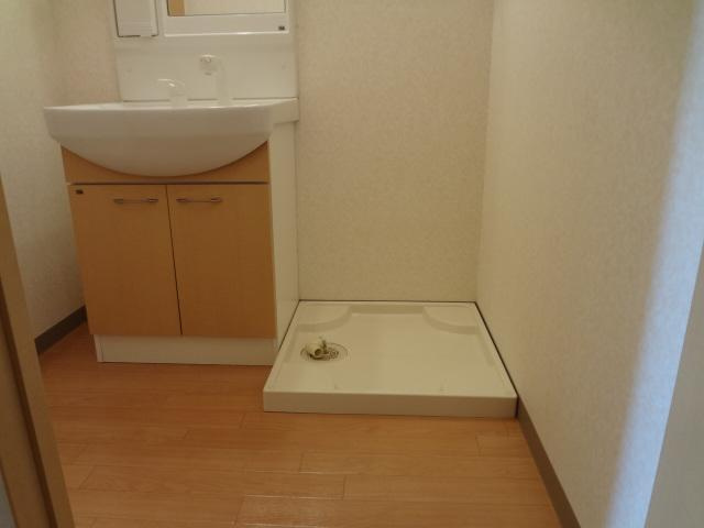 エミリアのその他|脱衣所