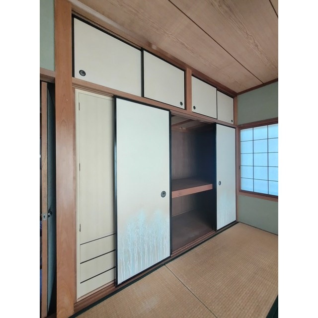 四季の庭と和モダンハウスの収納