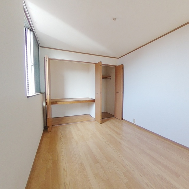 日光町７丁目貸家１の居間・リビング