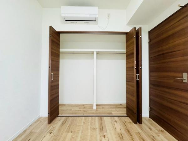ディアパーク宮前平の収納|全部屋に収納があります。家族の思い出の品や沢山のお洋服も大切に保管することができます。