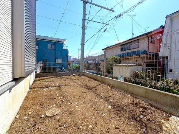 横浜市南区平楽の中古一戸建の庭