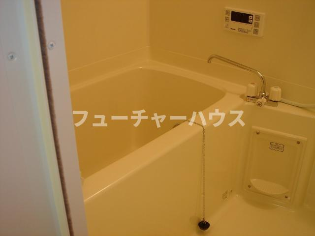 アンレーヴ（ＵＮ　ＲＥＶＥ）の浴室|バス