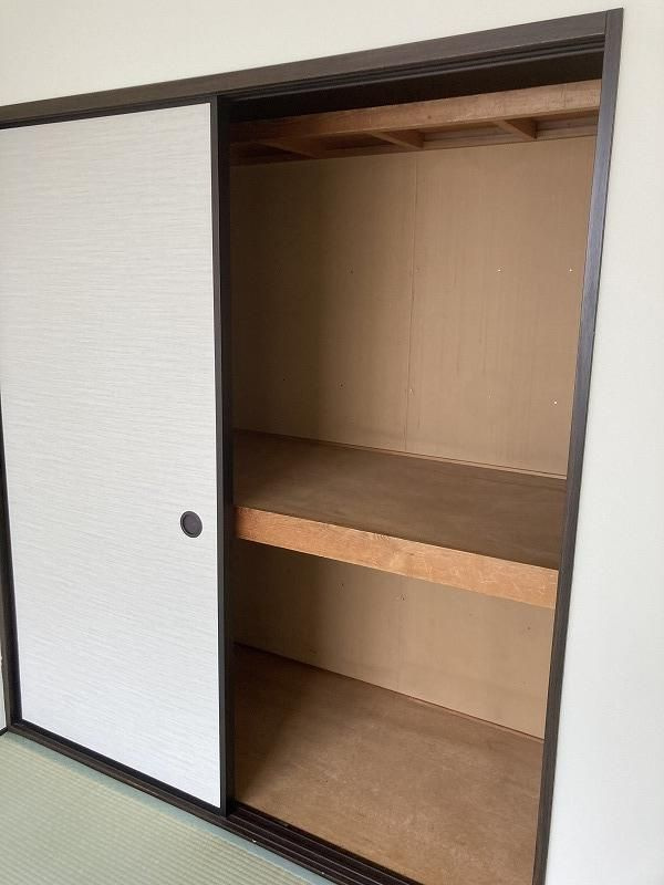矢頭ハイツB棟の収納