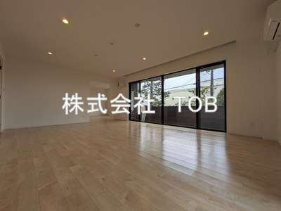【居間・リビング】 | テラス成城West | リビング19.1帖