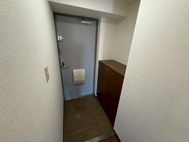 レ・ブローニュの玄関