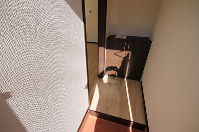 【玄関】 | ＦＯＬＩＡＲ | 毎日通る玄関はこちらです