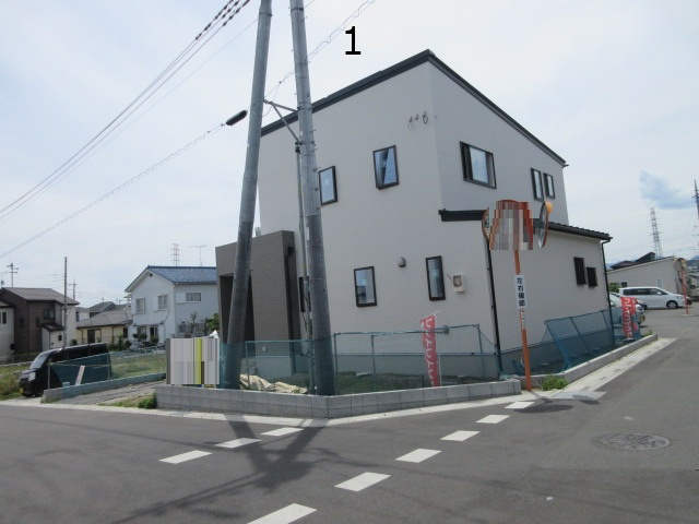 【仲介手数料無料】新築戸建　滑川町月輪940-22（全4棟）の前面道路含む現地写真