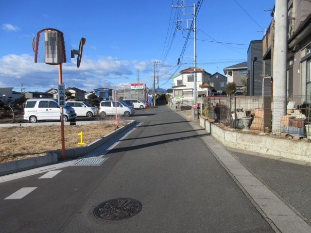 【仲介手数料無料】新築戸建　滑川町月輪940-22（全4棟）の前面道路含む現地写真