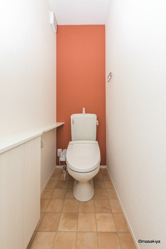 ラ・フェリーチェのトイレ|トイレ　ウォシュレット付き。