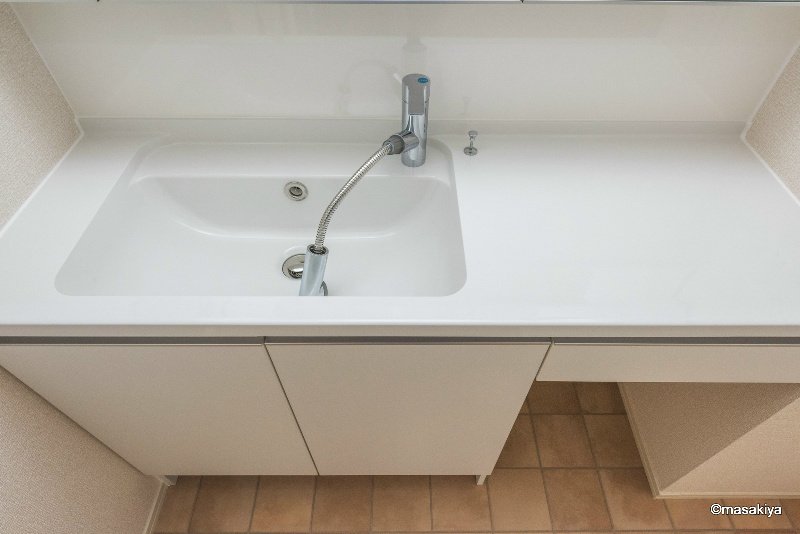 ラ・フェリーチェの洗面所|洗面・脱衣　シャンプードレッサー付き。