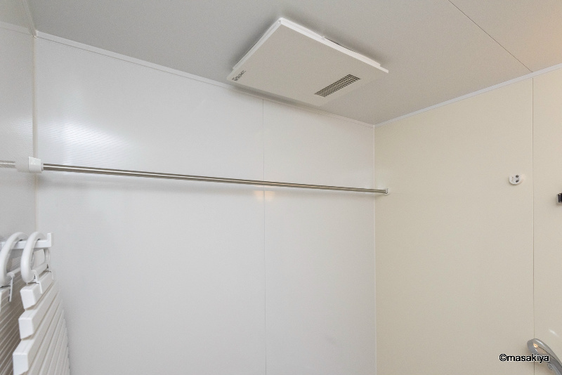 ラ・フェリーチェの浴室|浴室乾燥機付きです。