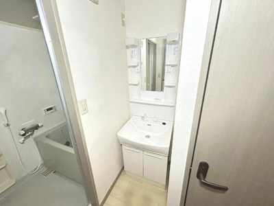 【洗面所】 | メゾンリヴィエールＦＵＪＩ | 洗髪洗面化粧台