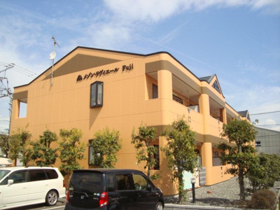 【外観】 | メゾンリヴィエールＦＵＪＩ | 外観写真（昼）