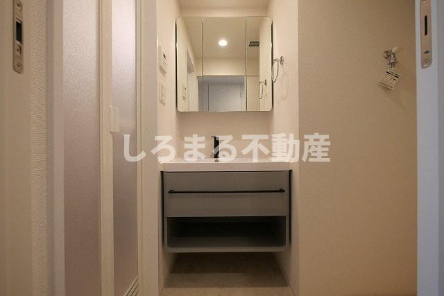 セレニテ本町東リアンの洗面所