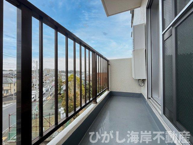 エンゼルハイム藤沢羽鳥のバルコニー|北東側バルコニー
