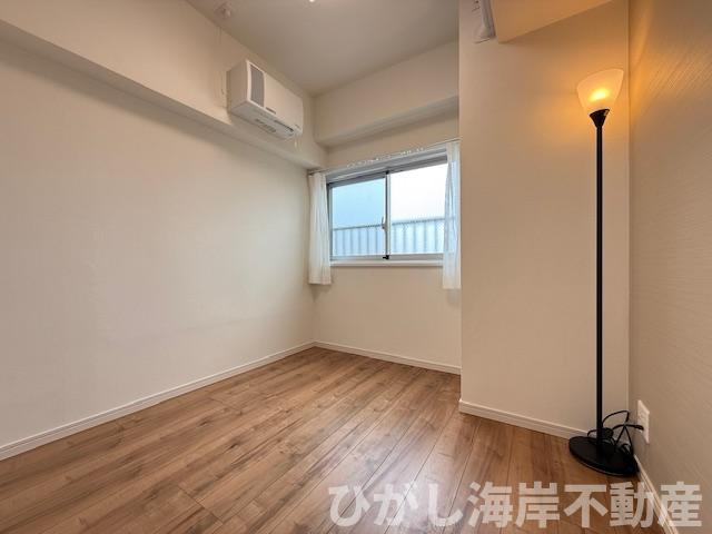 エンゼルハイム藤沢羽鳥の内装|新規リフォーム完了！　4.3帖　洋室