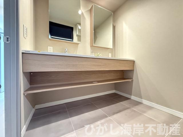 クリオ茅ヶ崎参番館の脱衣所|新規リフォーム完了！　脱衣スペース