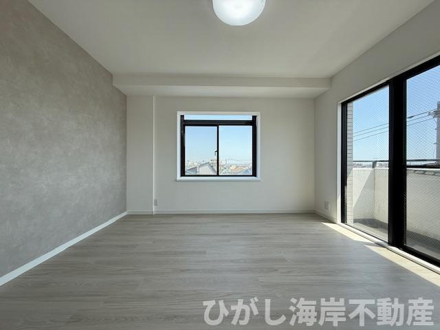 クリオ茅ヶ崎参番館の洋室|新規リフォーム完了！　10帖　洋室